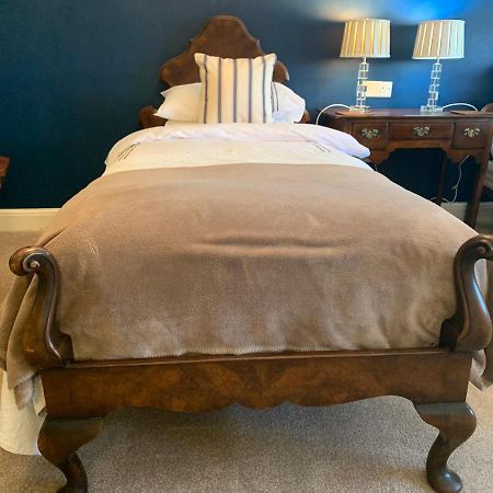 The Coast Yard B & B Chalet Hotel 셀시 외부 사진